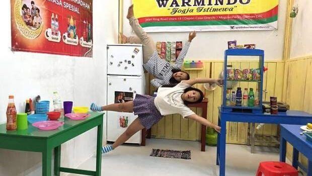 Upside Down World Jogja Foto Lokasi Rute Harga Tiket Upside Down World Jogja Foto Lokasi Rute Harga Tiket